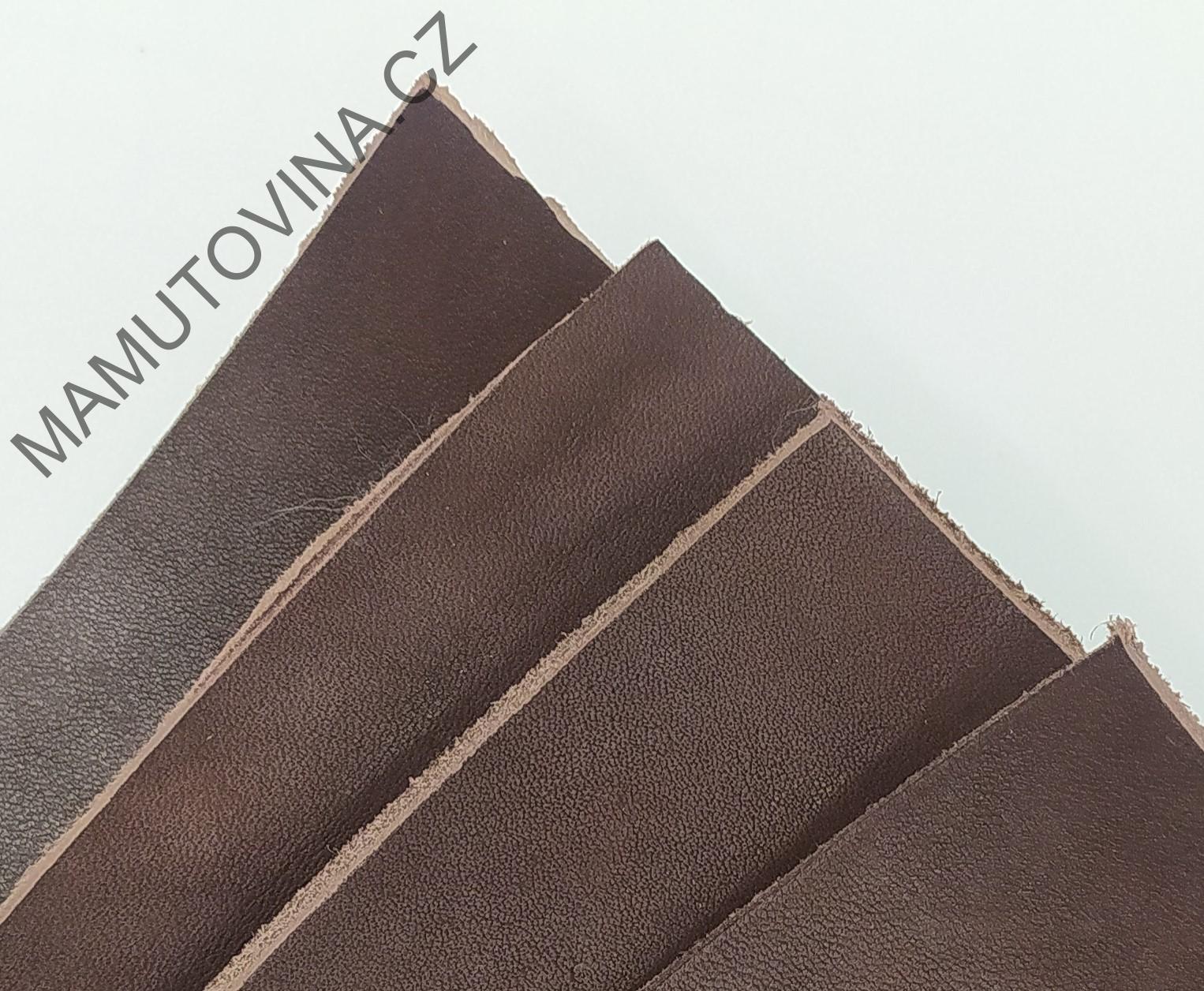 Hovězí kůže  hnědá 2 x 410 x 220 mm