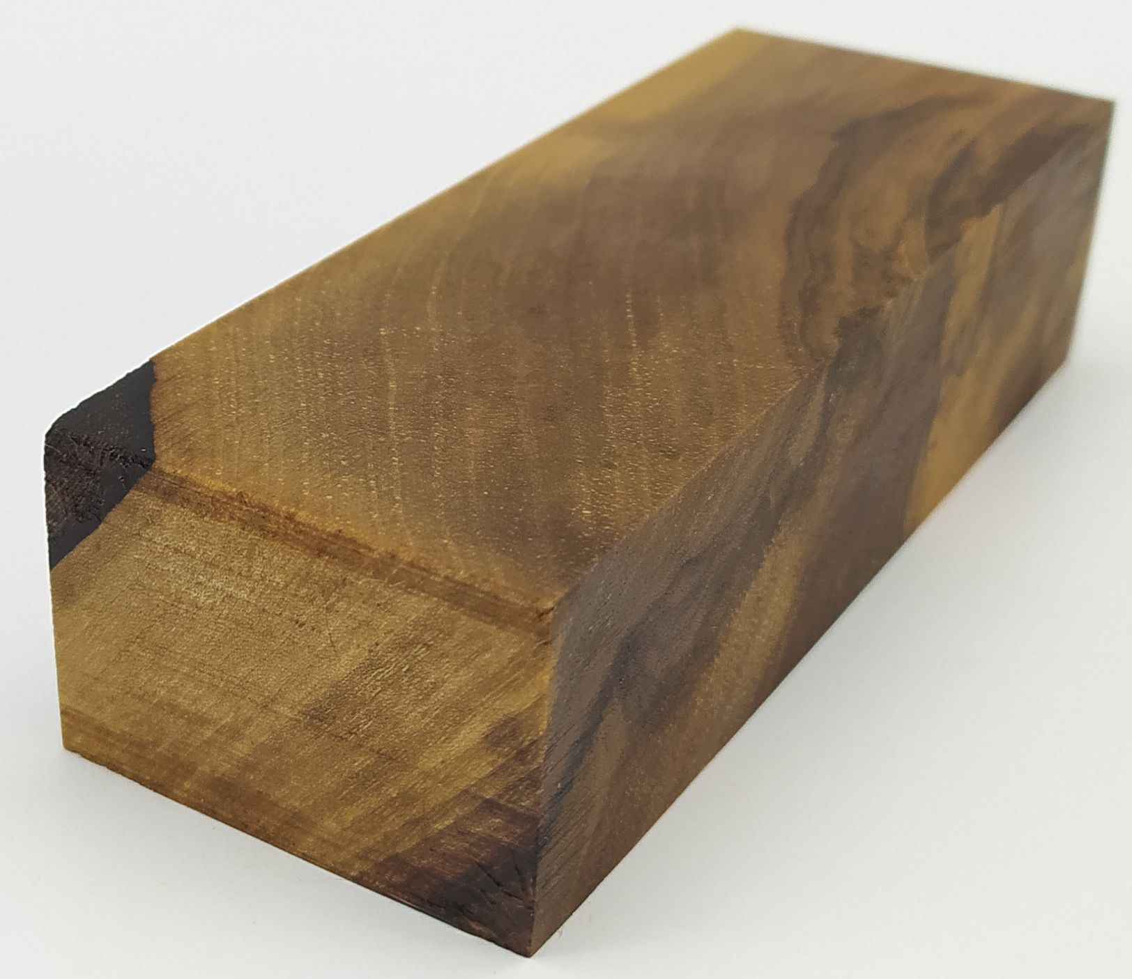 Stabilizované dřevo - ořech  126 x 47 x 32 mm