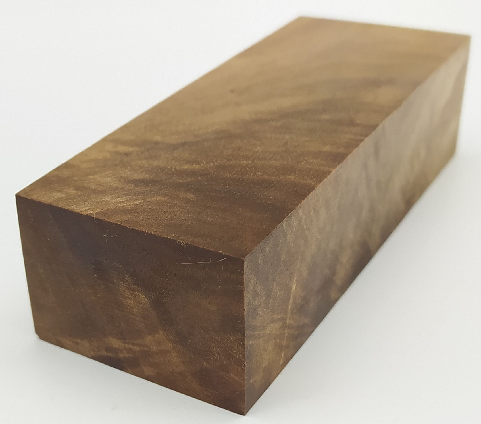 Stabilizované dřevo - ořech  117 x 46 x 31 mm