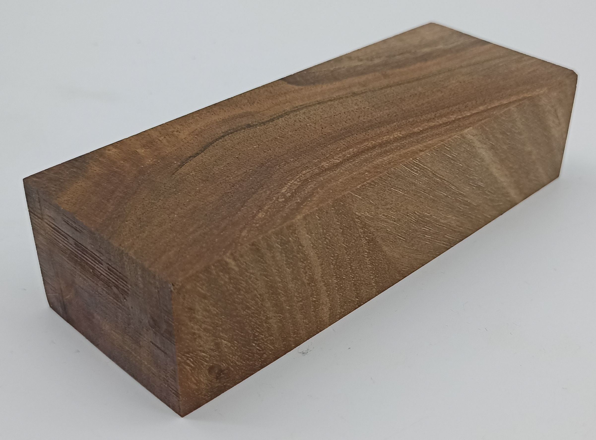 Stabilizované dřevo - ořech  127 x 46 x 30 mm