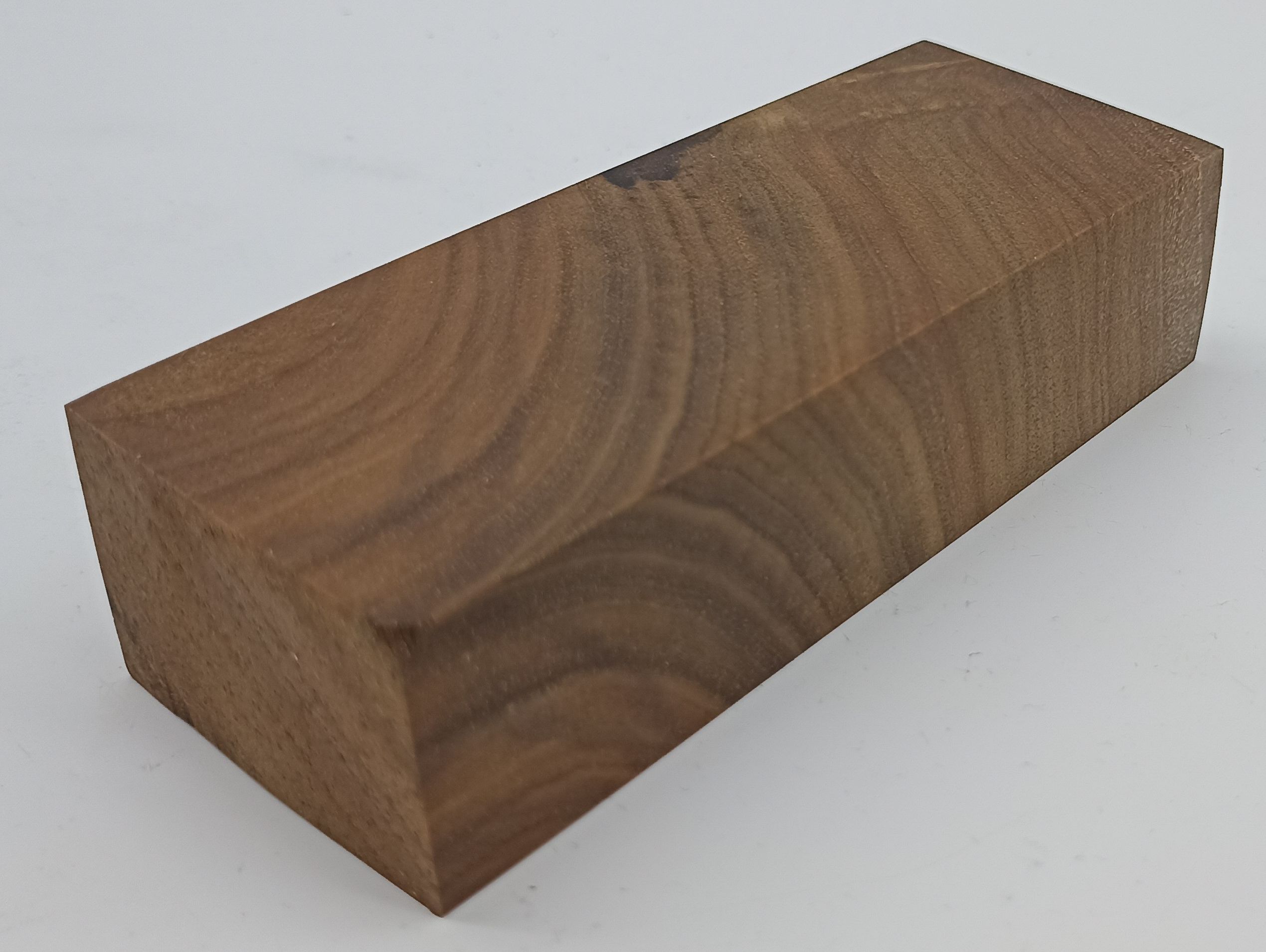 Stabilizované dřevo - ořech  125 x 47 x 30 mm
