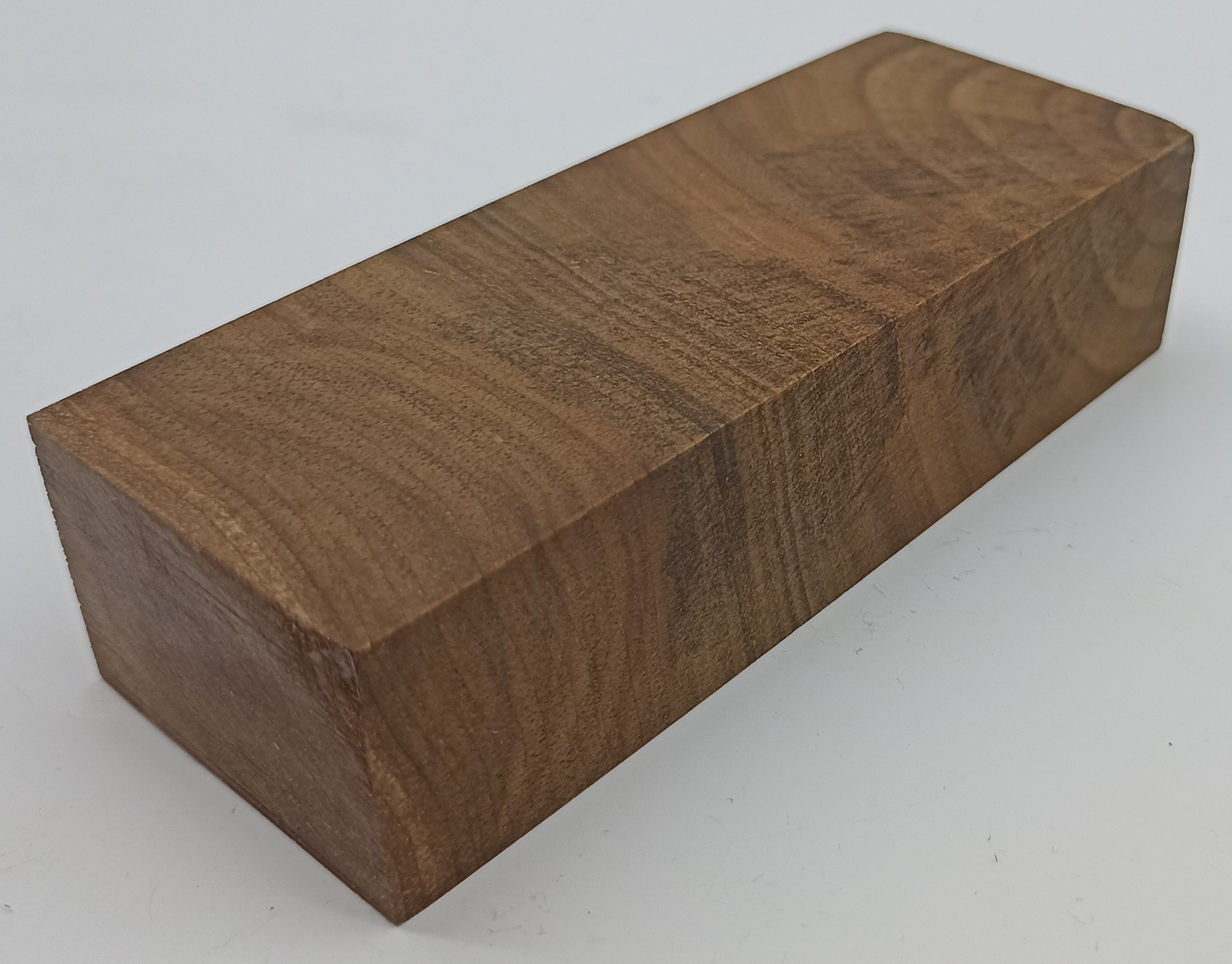 Stabilizované dřevo - ořech  124 x 47 x 30 mm