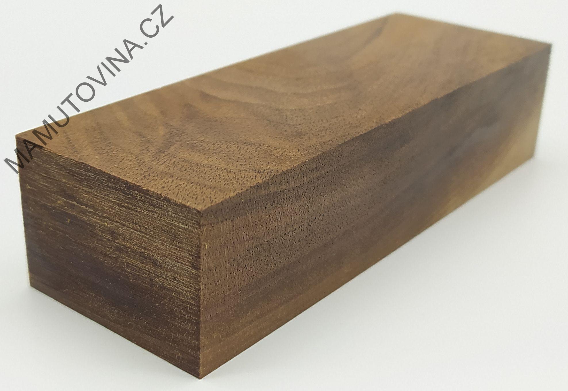 Stabilizované dřevo - ořech  129 x 46 x 31 mm