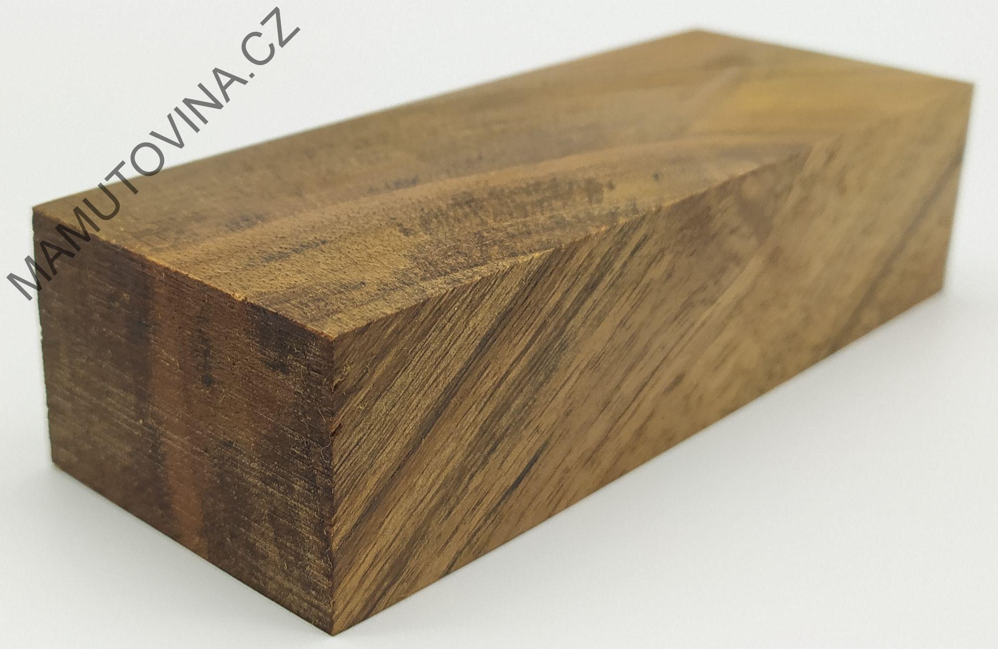 Stabilizované dřevo - ořech  123 x 47 x 30 mm