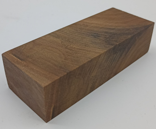 Stabilizované dřevo - ořech  124 x 47 x 30 mm