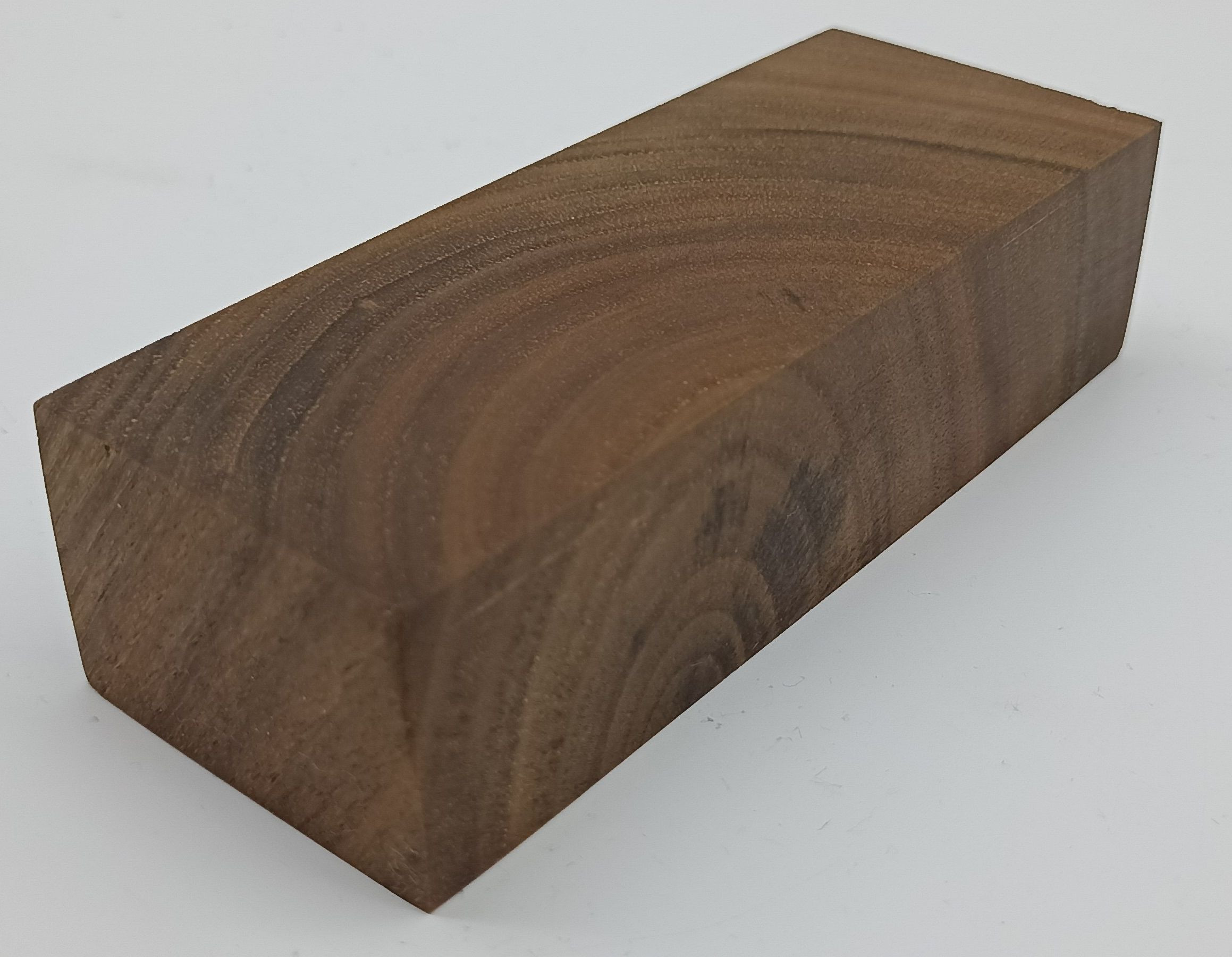 Stabilizované dřevo - ořech  126 x 45 x 29 mm